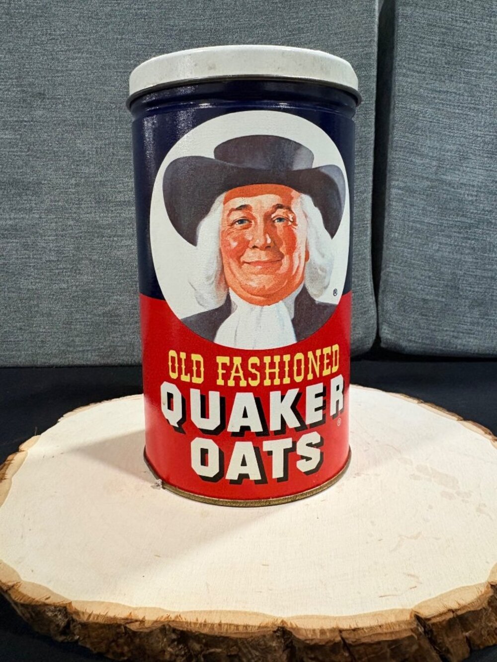 Vintage 1982 Quaker Oats Old Fashioned Limited Edition Tin Can Oatmeal Cookies